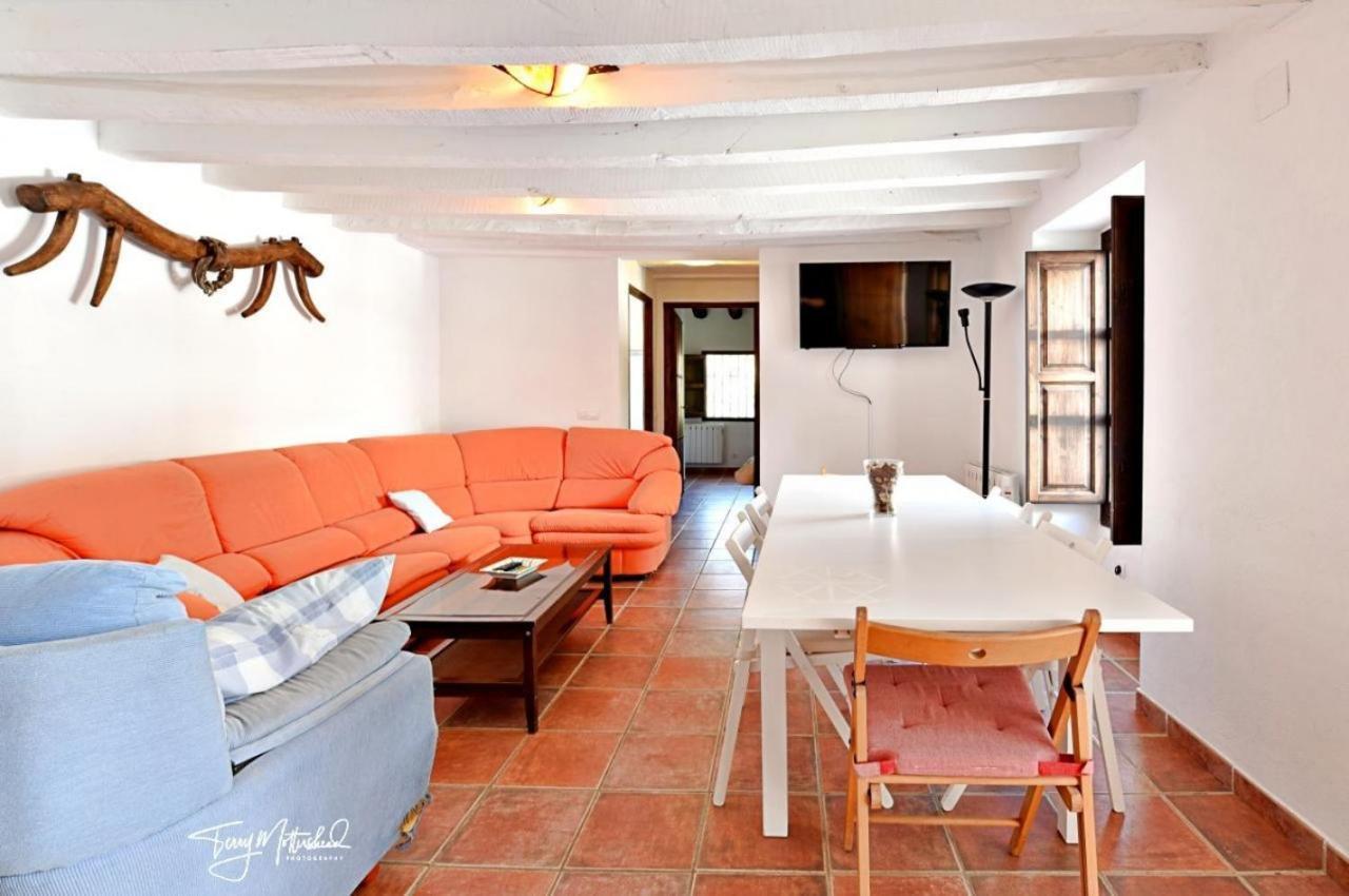 La Casa Del Agua Pension Montefrío Buitenkant foto